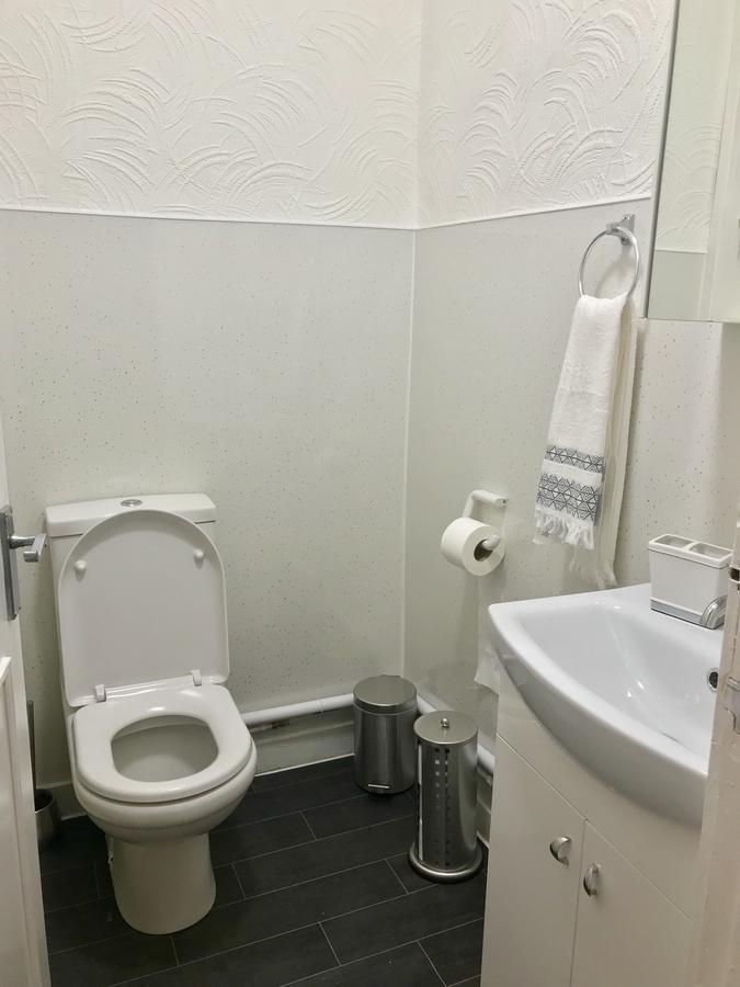233 Leith Apartment Единбург Екстериор снимка
