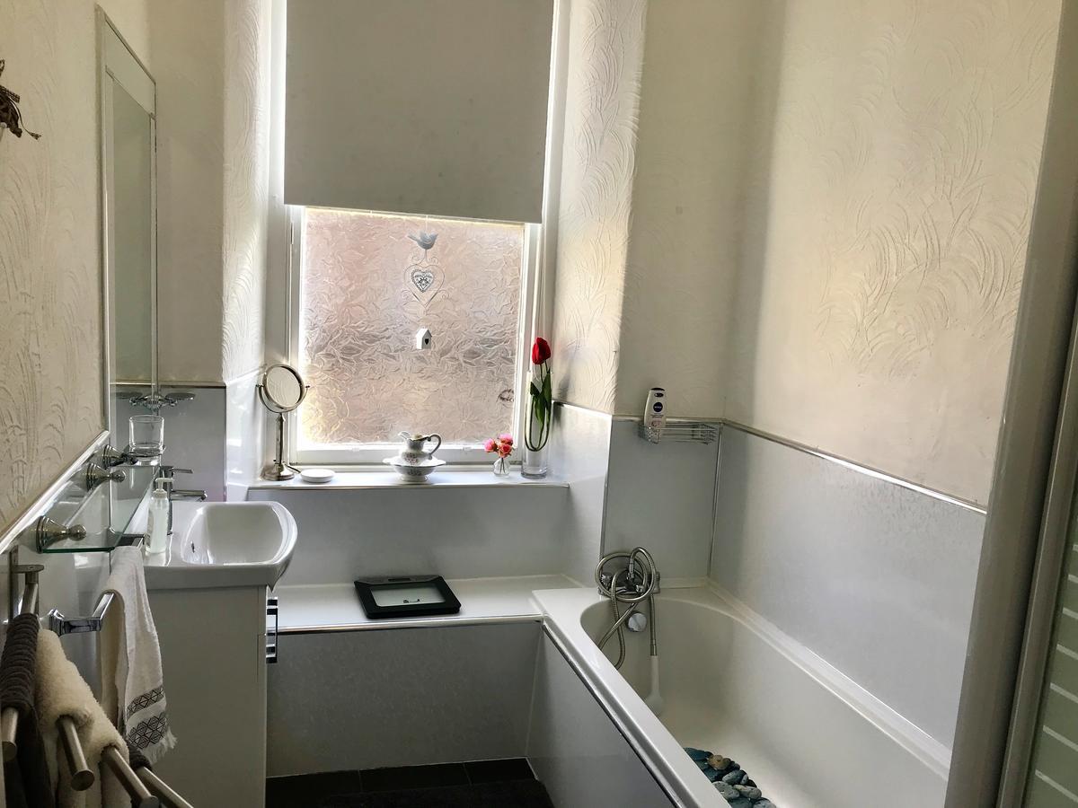 233 Leith Apartment Единбург Екстериор снимка