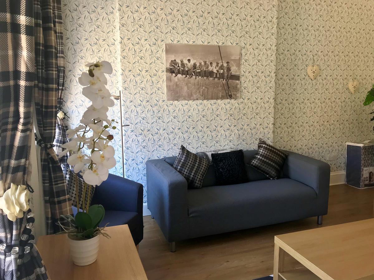 233 Leith Apartment Единбург Екстериор снимка